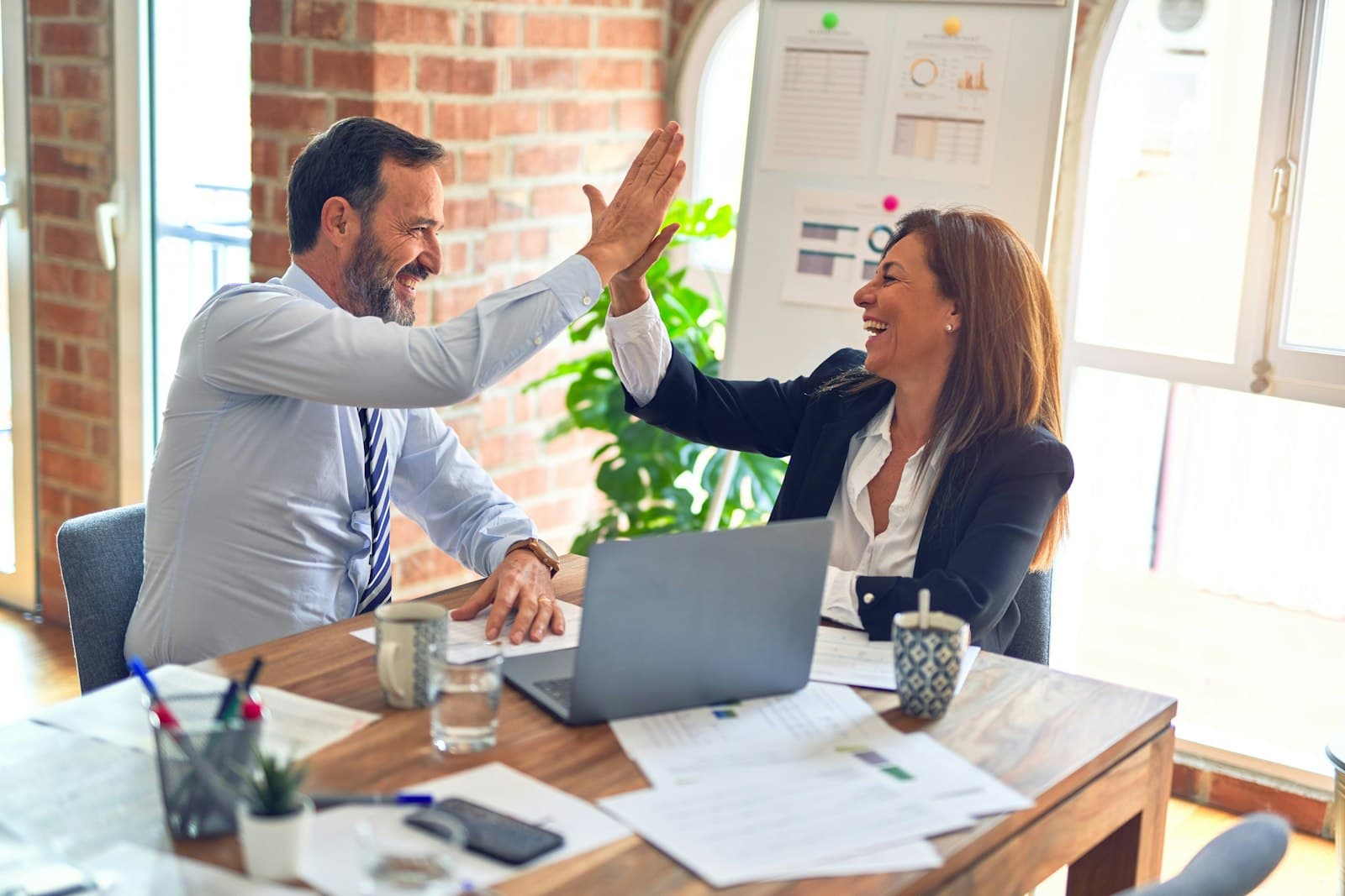 Advisors discussing a technology decision